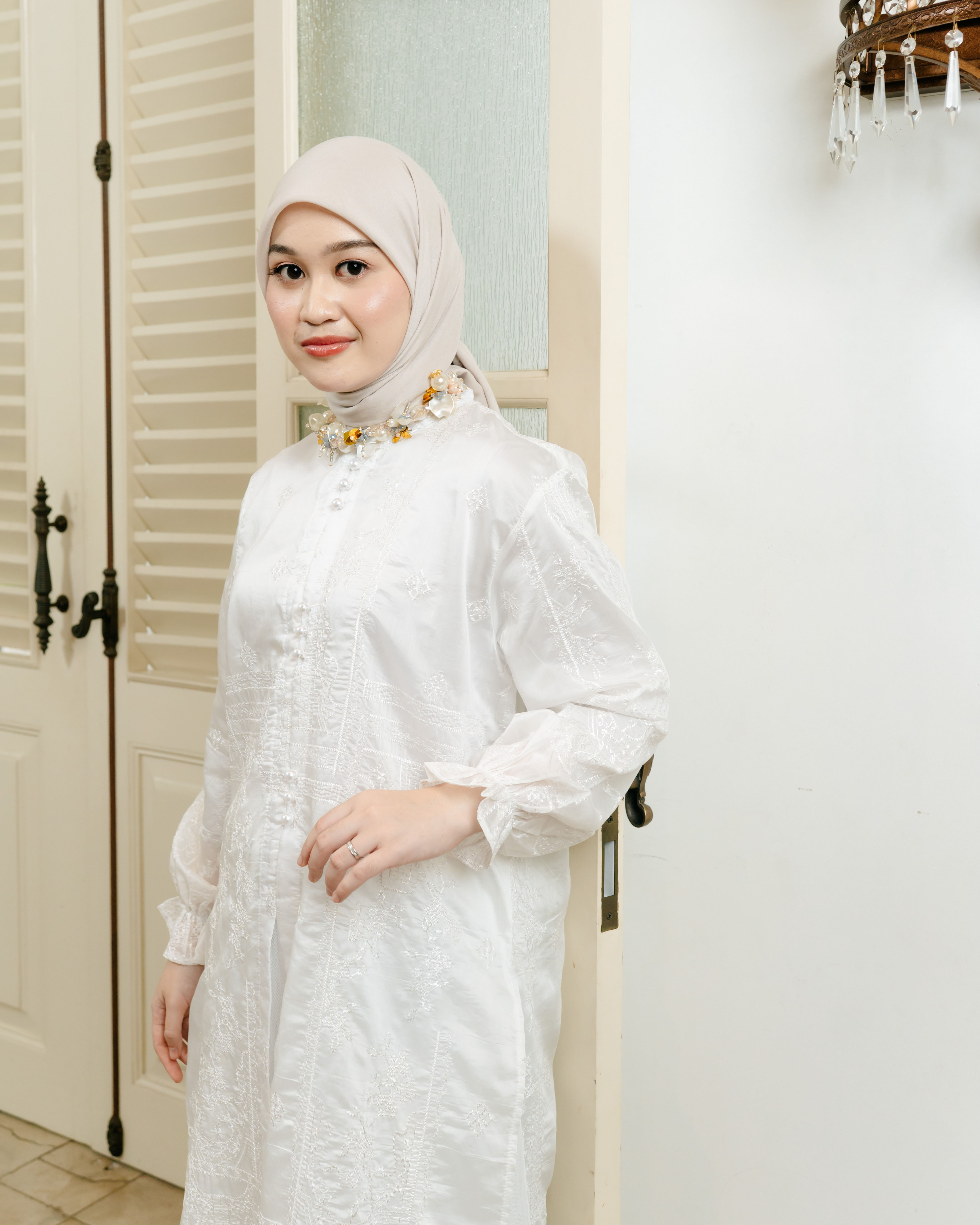 Lightsclo - Ismaya Tunic