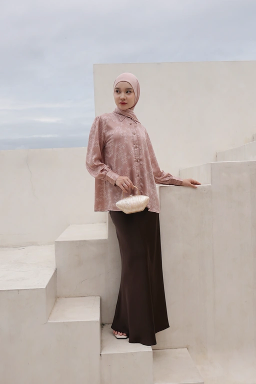 Image of Lightsclo - Kayona Shirt