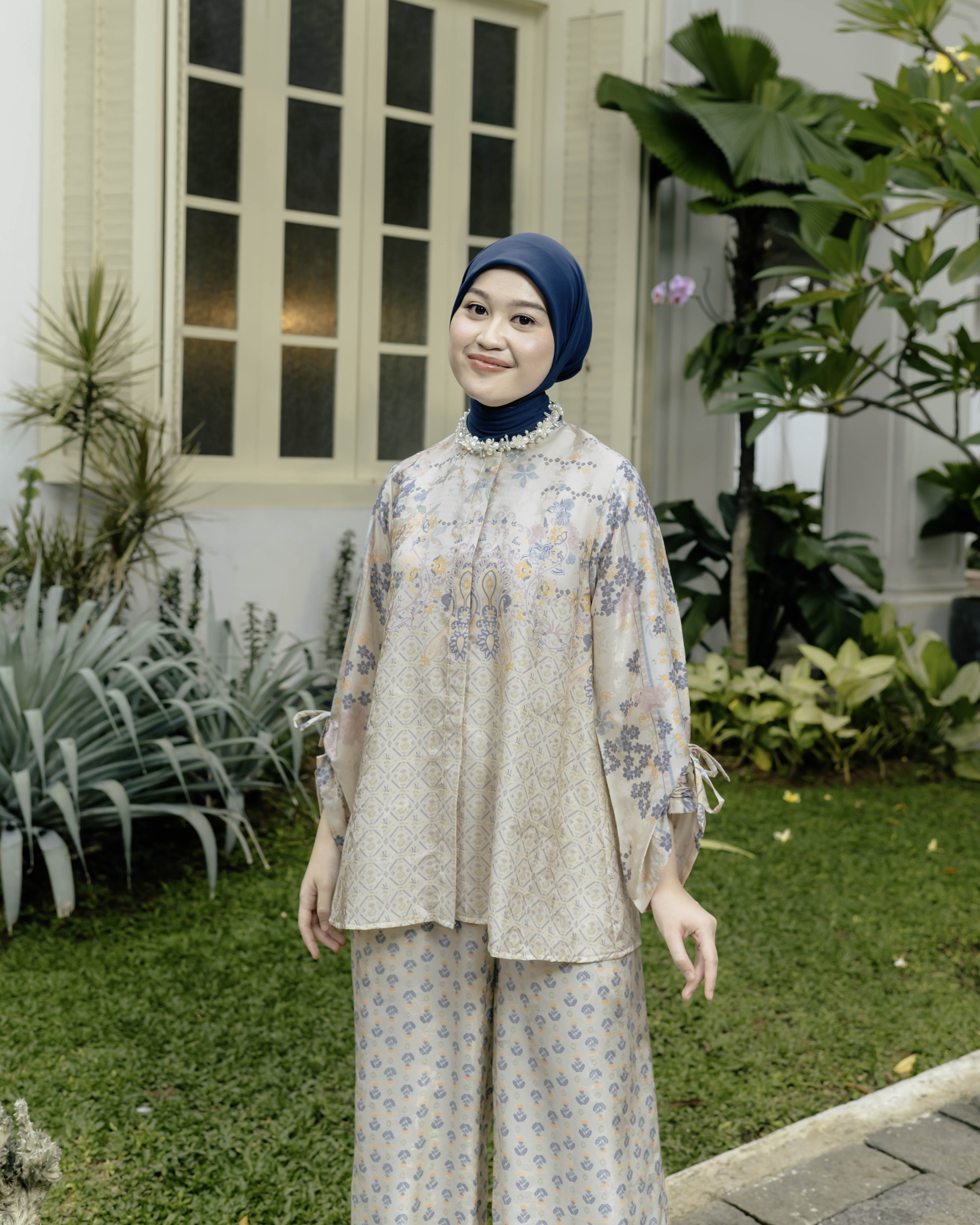Lightsclo - Kilau Purnama Blouse