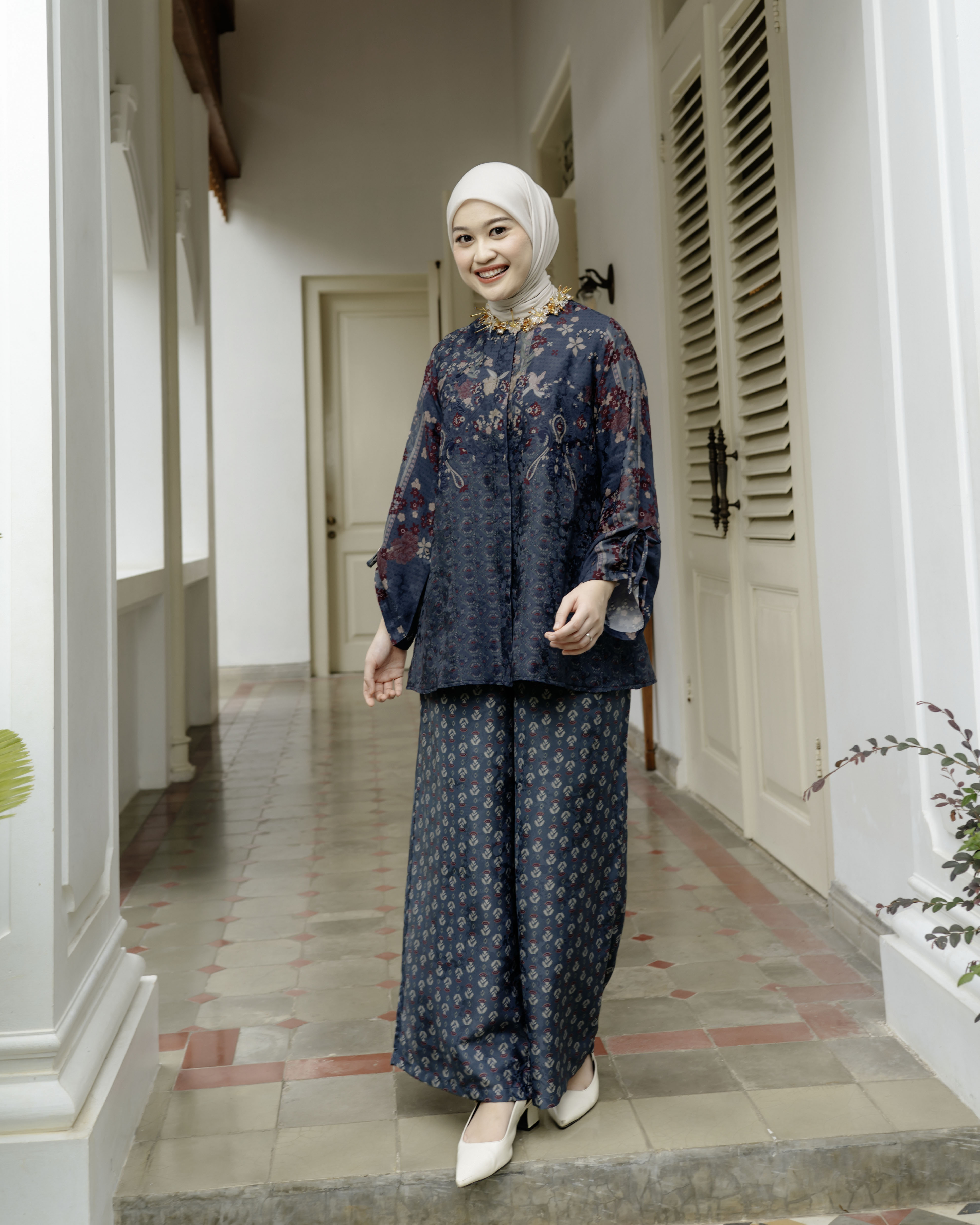 Lightsclo - Kilau Purnama Blouse