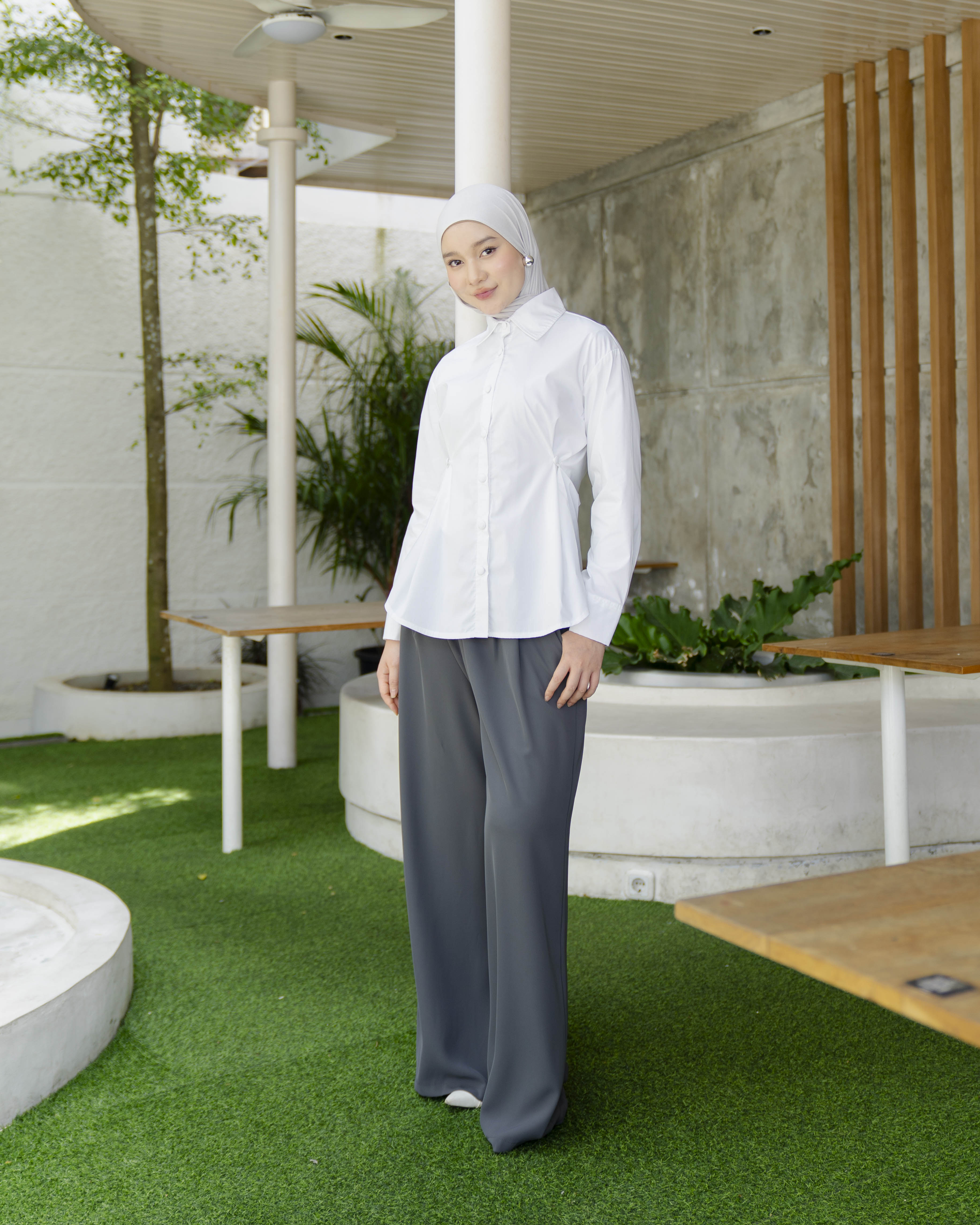 Lights.clo - Meera Top