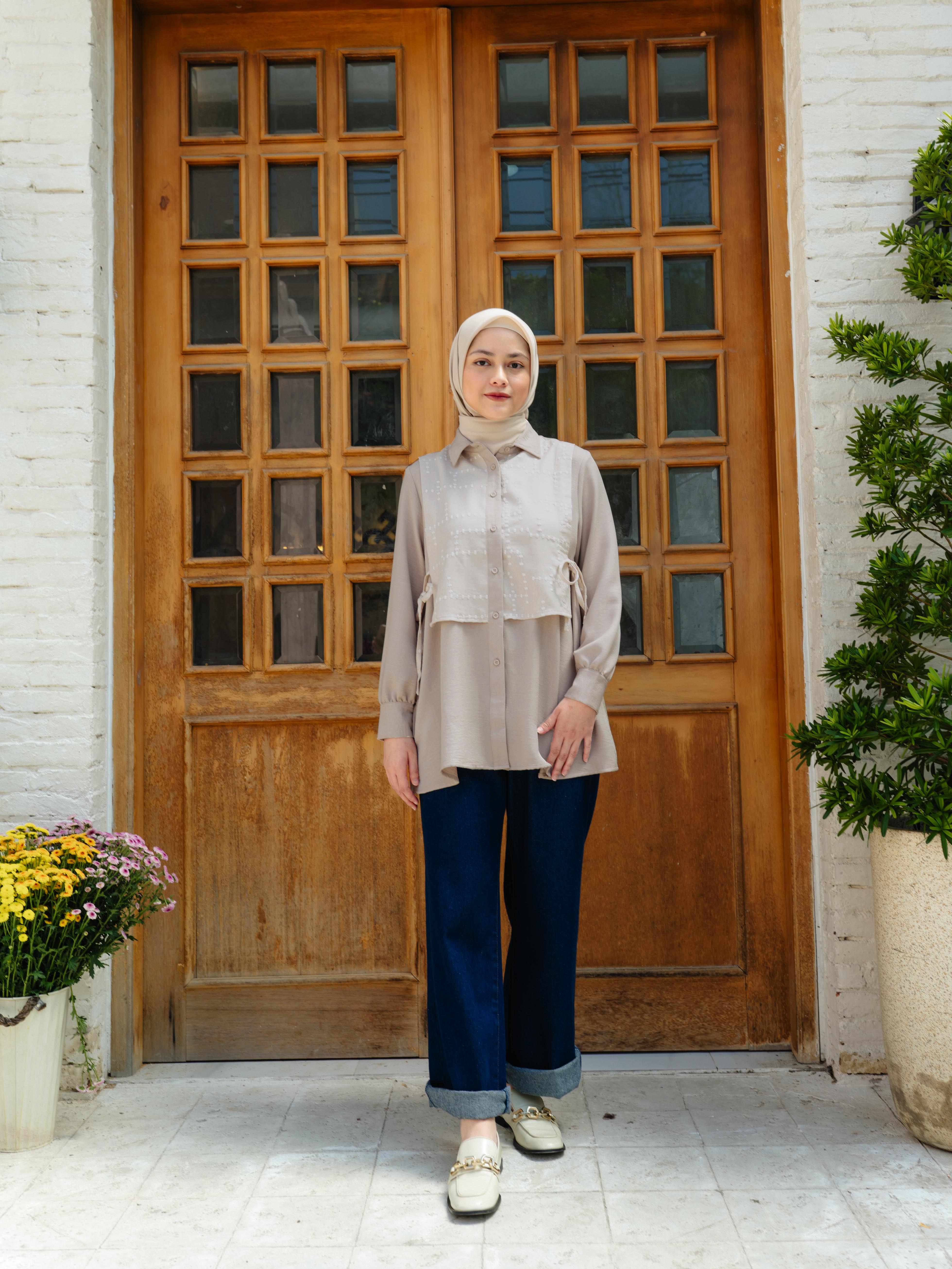 Lightsclo - Shaza Blouse