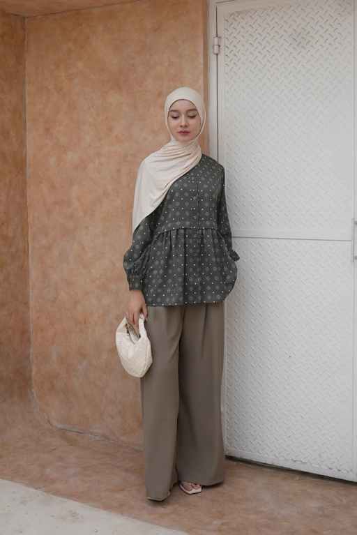 Image of Lightsclo - Thalia Top