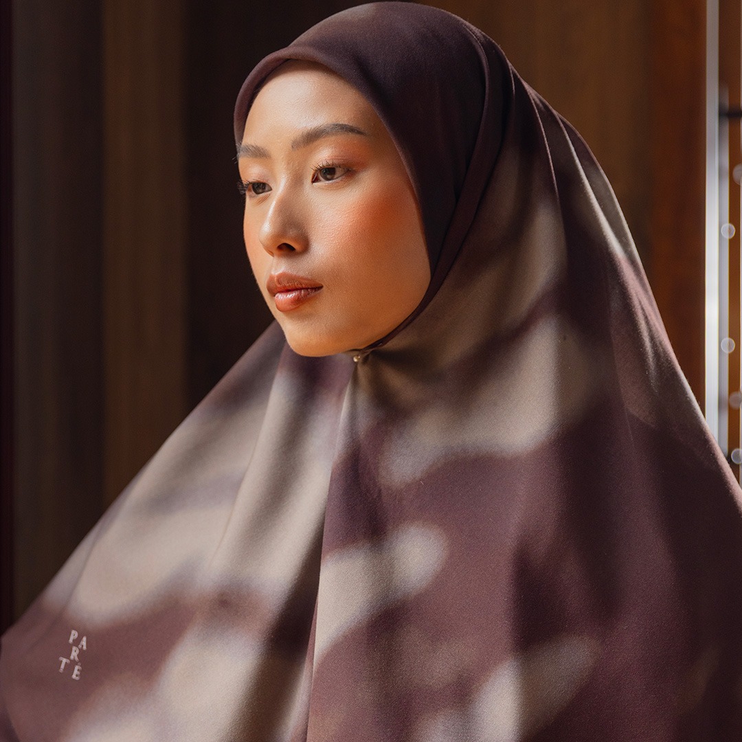 Lumi Scarf - Auburn
