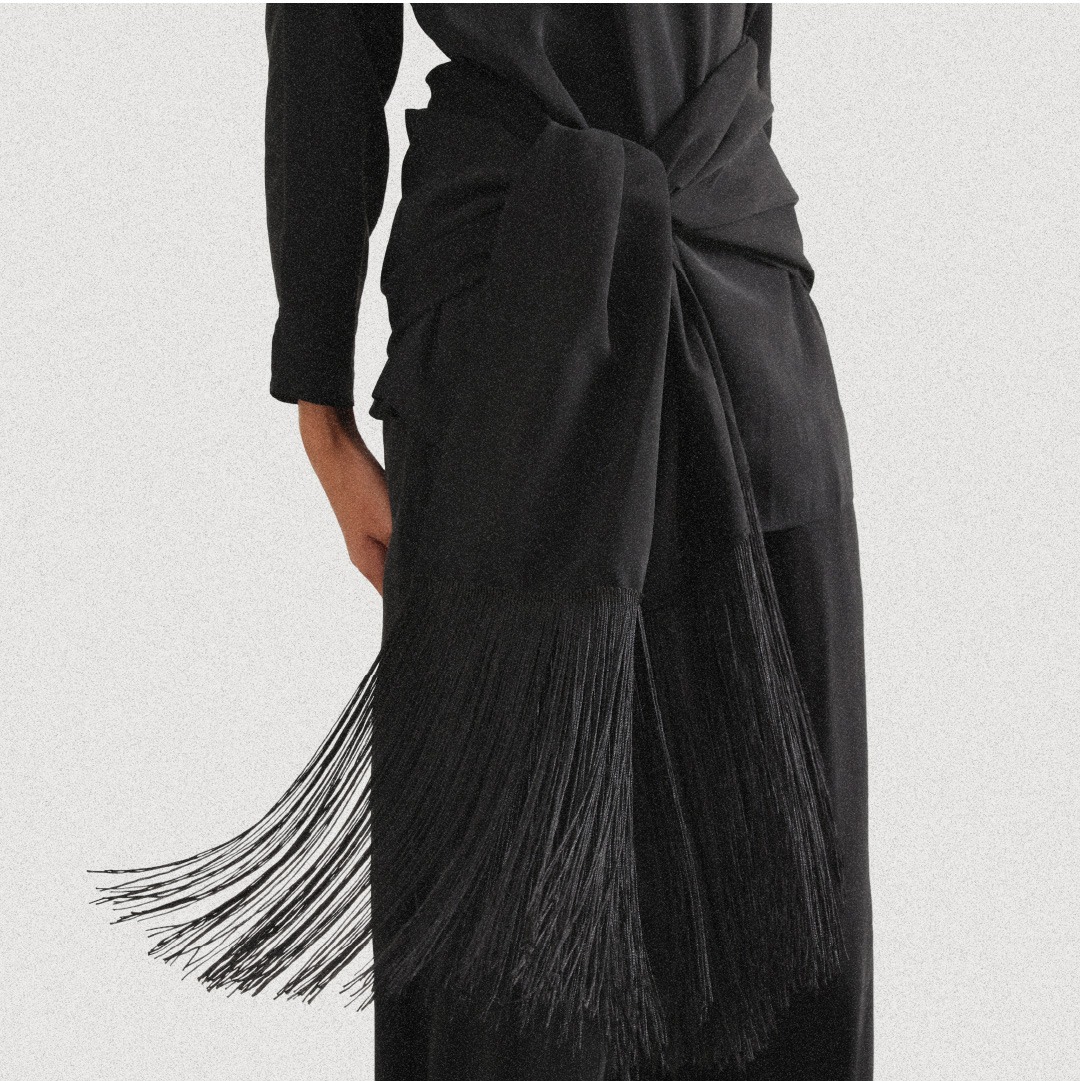 Tempo Fringe Scarf - Black