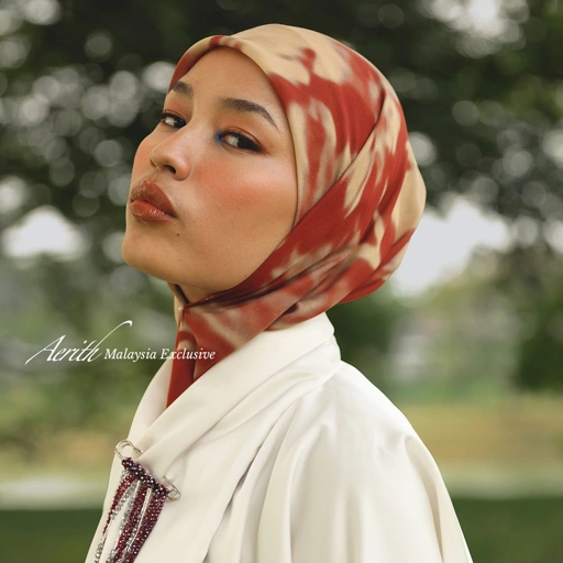 [Malaysia Exclusive] Aerith Scarf - Sinar Bulan