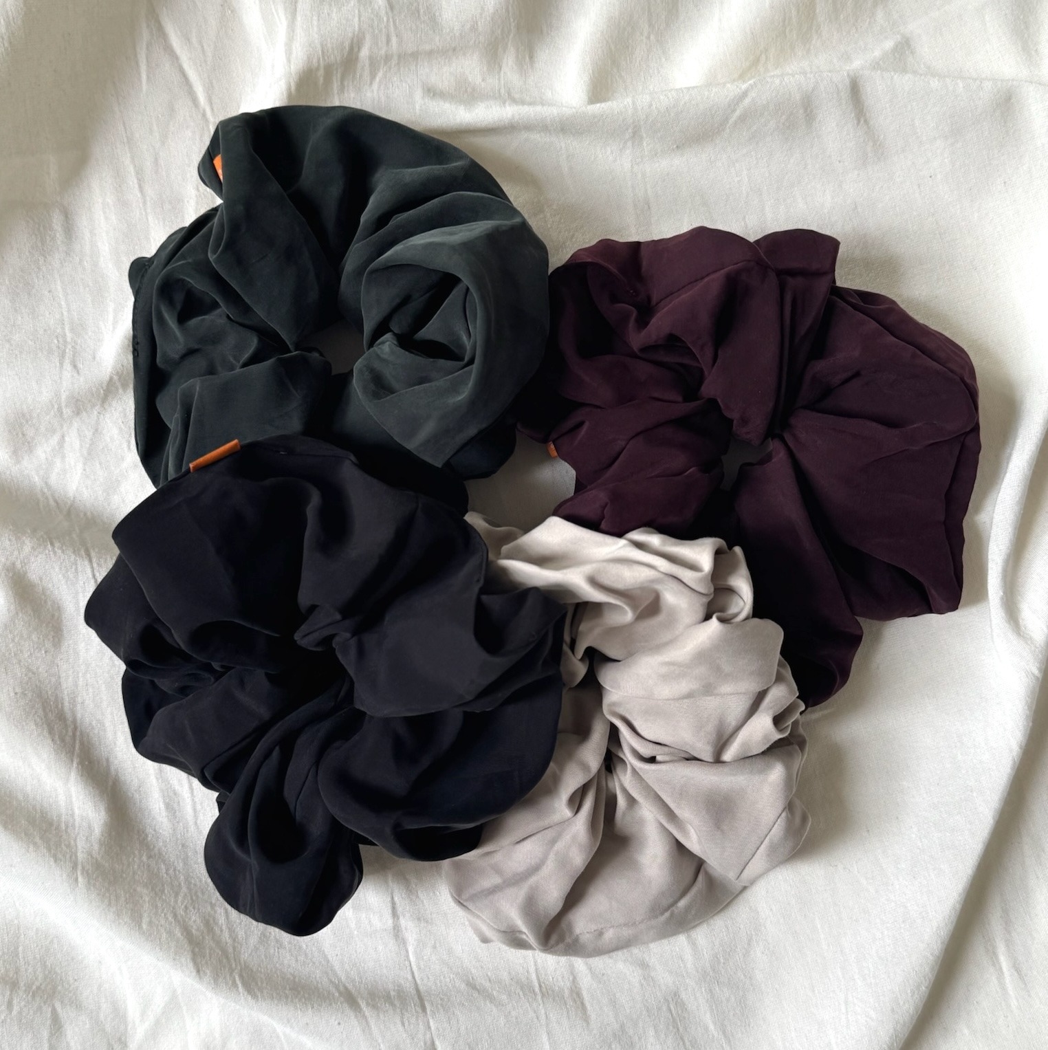 PARTE Scrunchie / Hair Tie