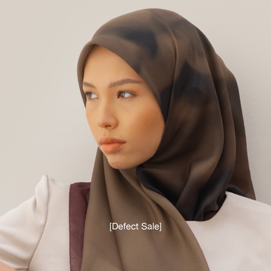 Defect Sale Fler Scarf