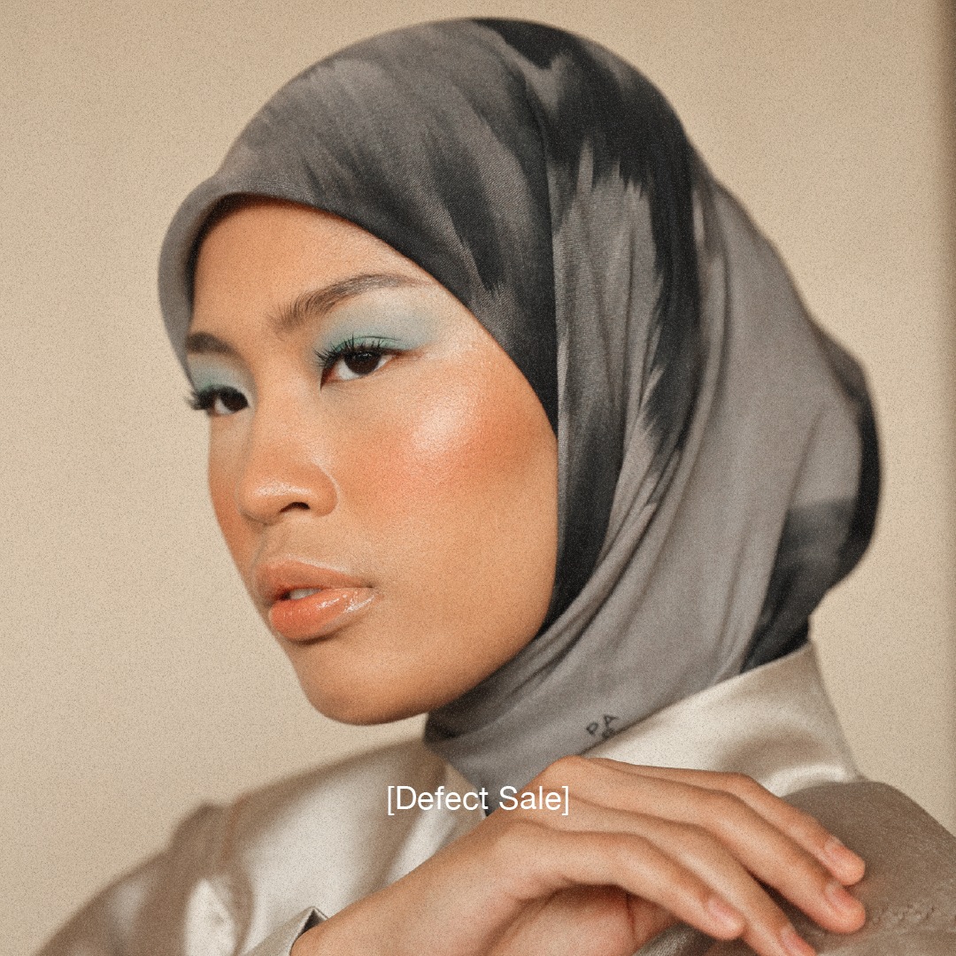 Defect Sale Oum Scarf