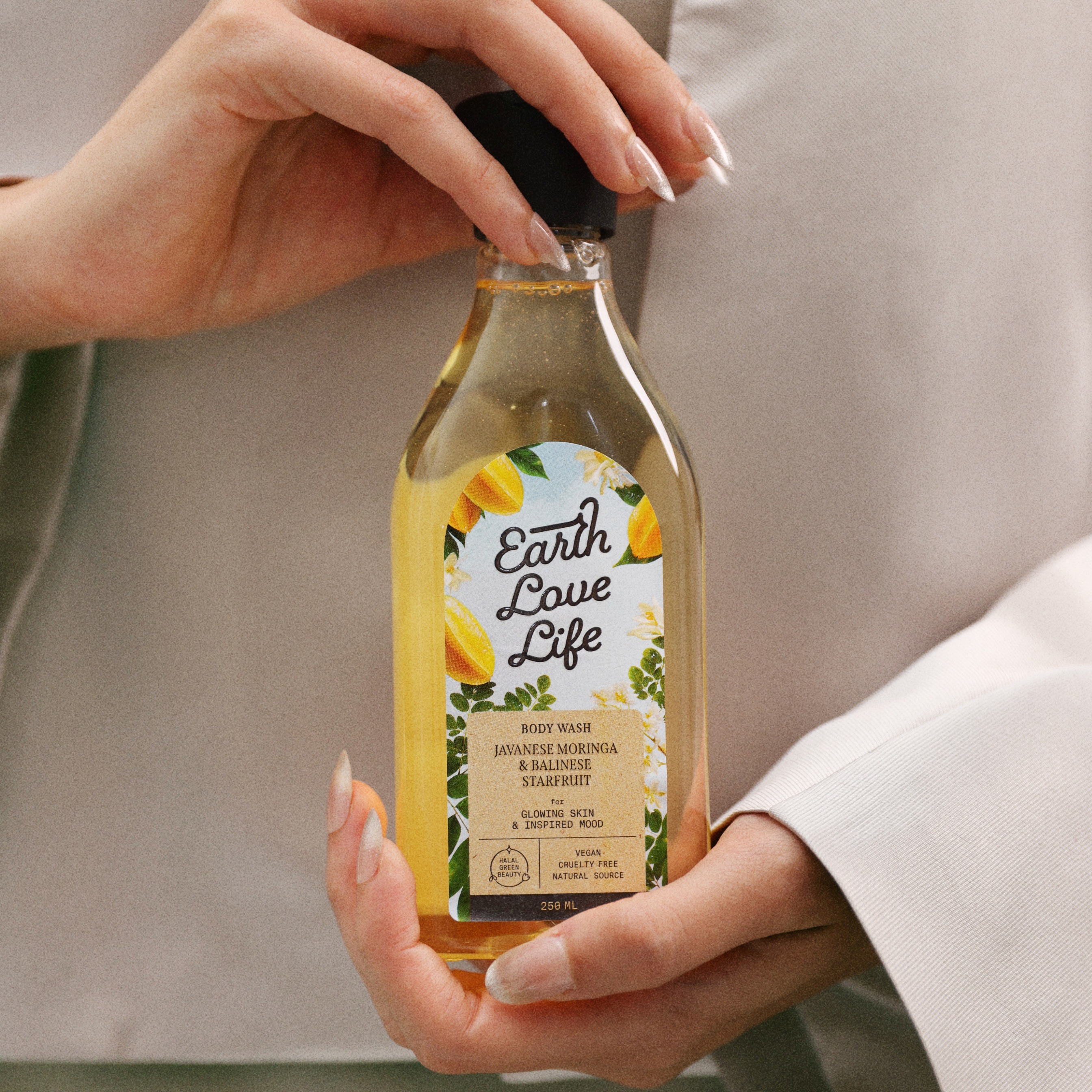 Free Earth Love Life Travel Body Wash 60 ml