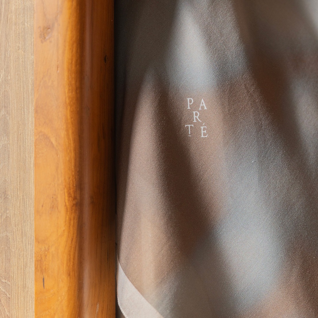 Lumi Scarf - Noirwood