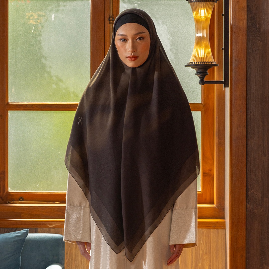 Lumi Scarf - Timber