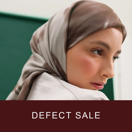 Image of Defect Sale Aerith Scarf