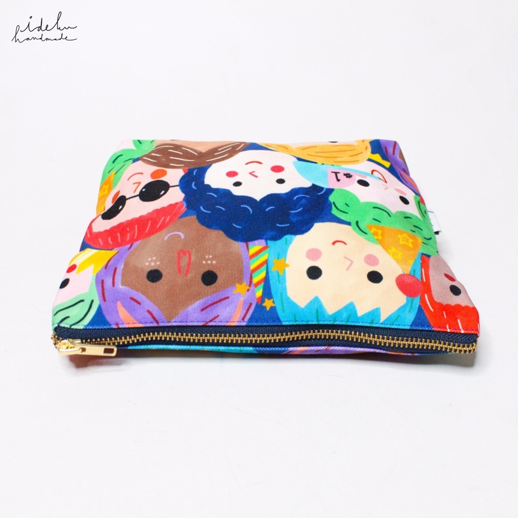 Party Faces Pouch