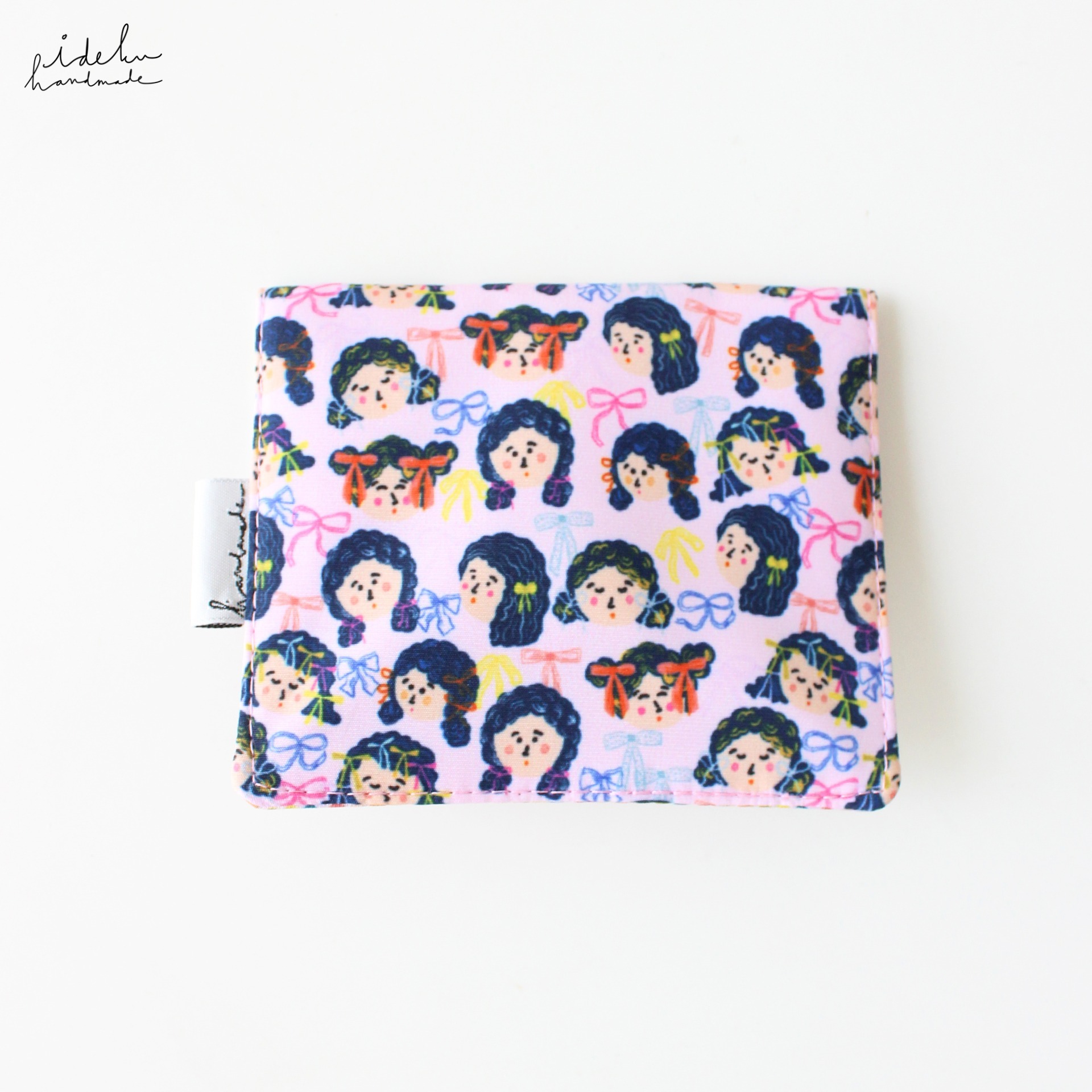 Pubi Coquette Card Holder