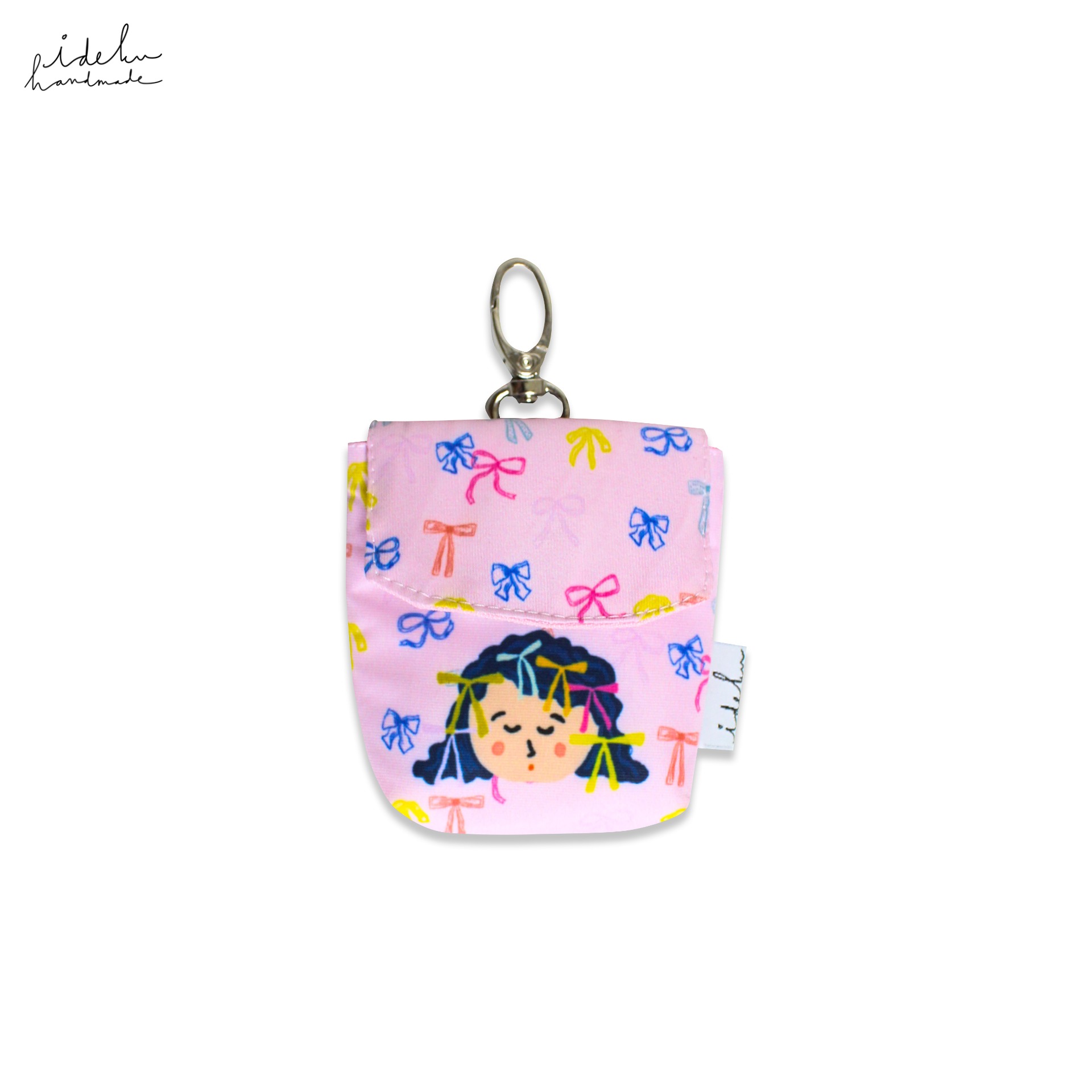 Pubi Coquette Earbuds Pouch