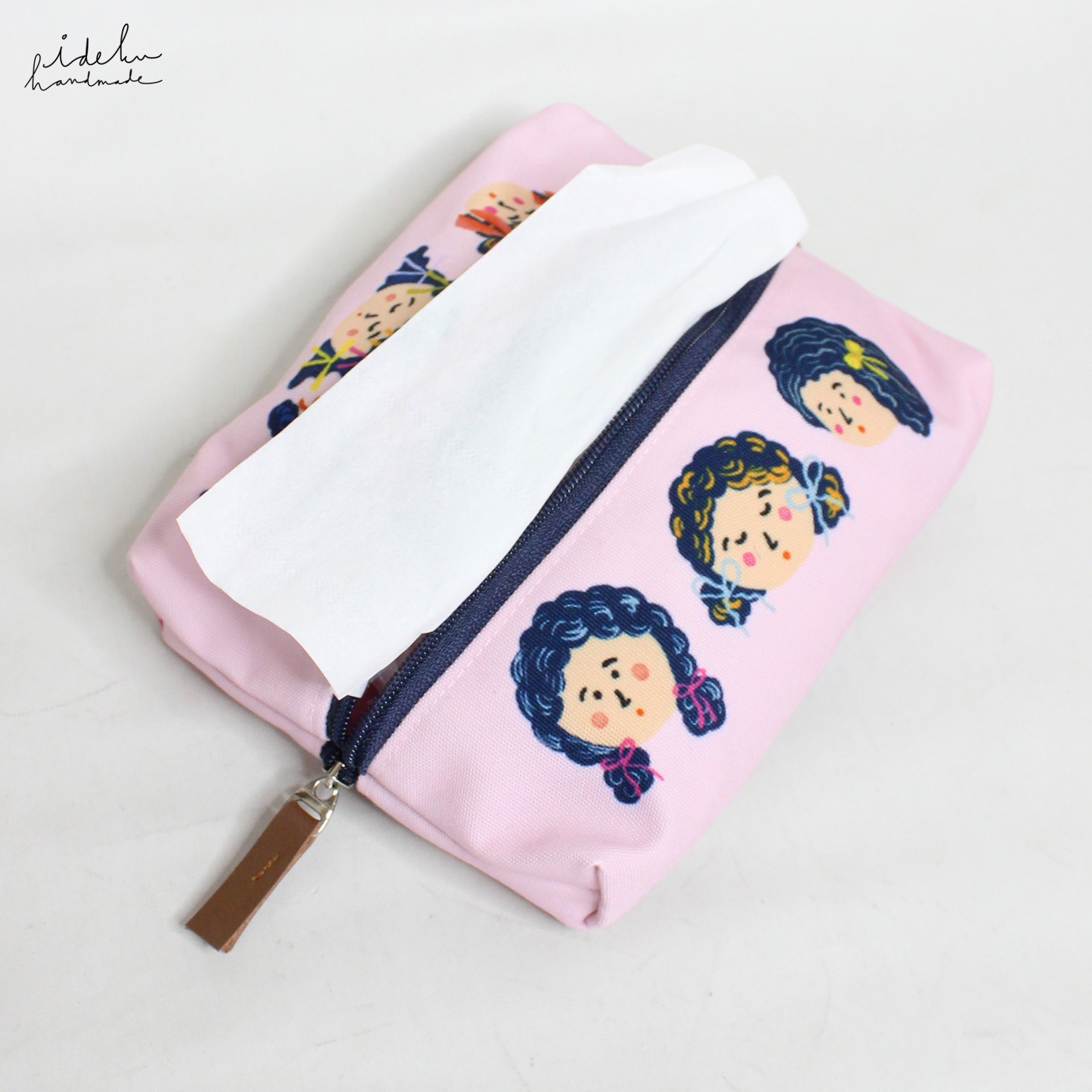 Pubi Coquette Tissue Cover