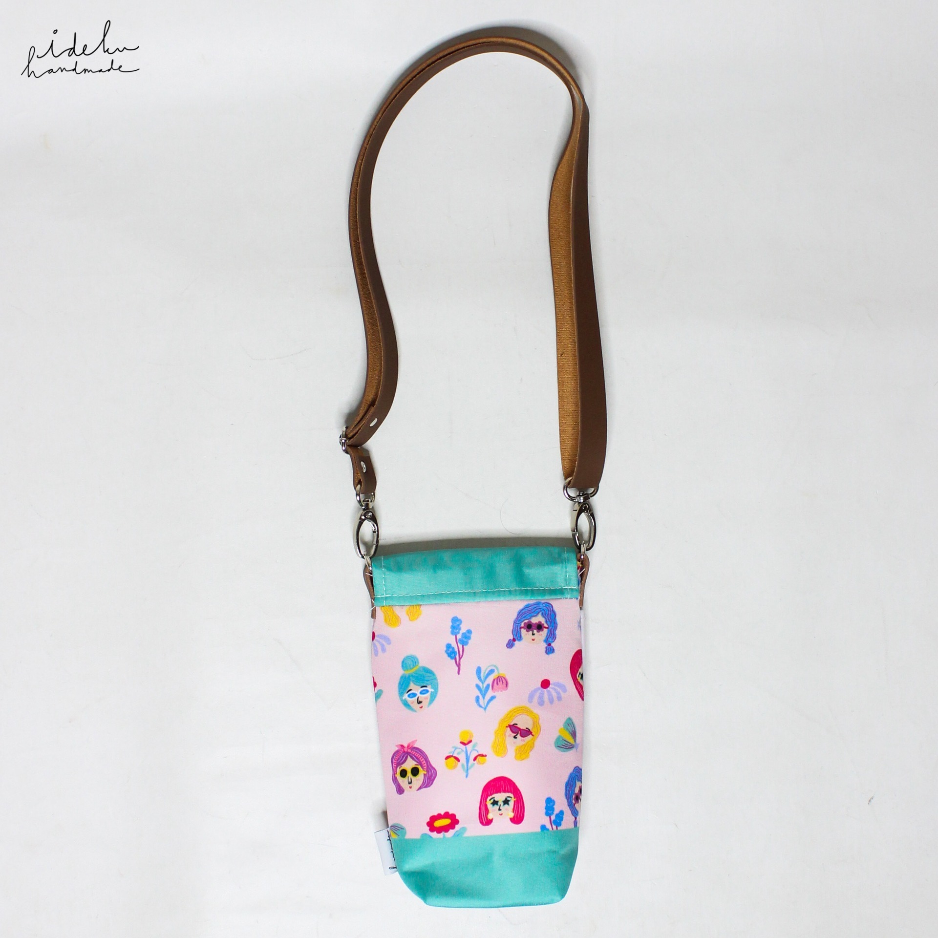 Amore Sling Pouch