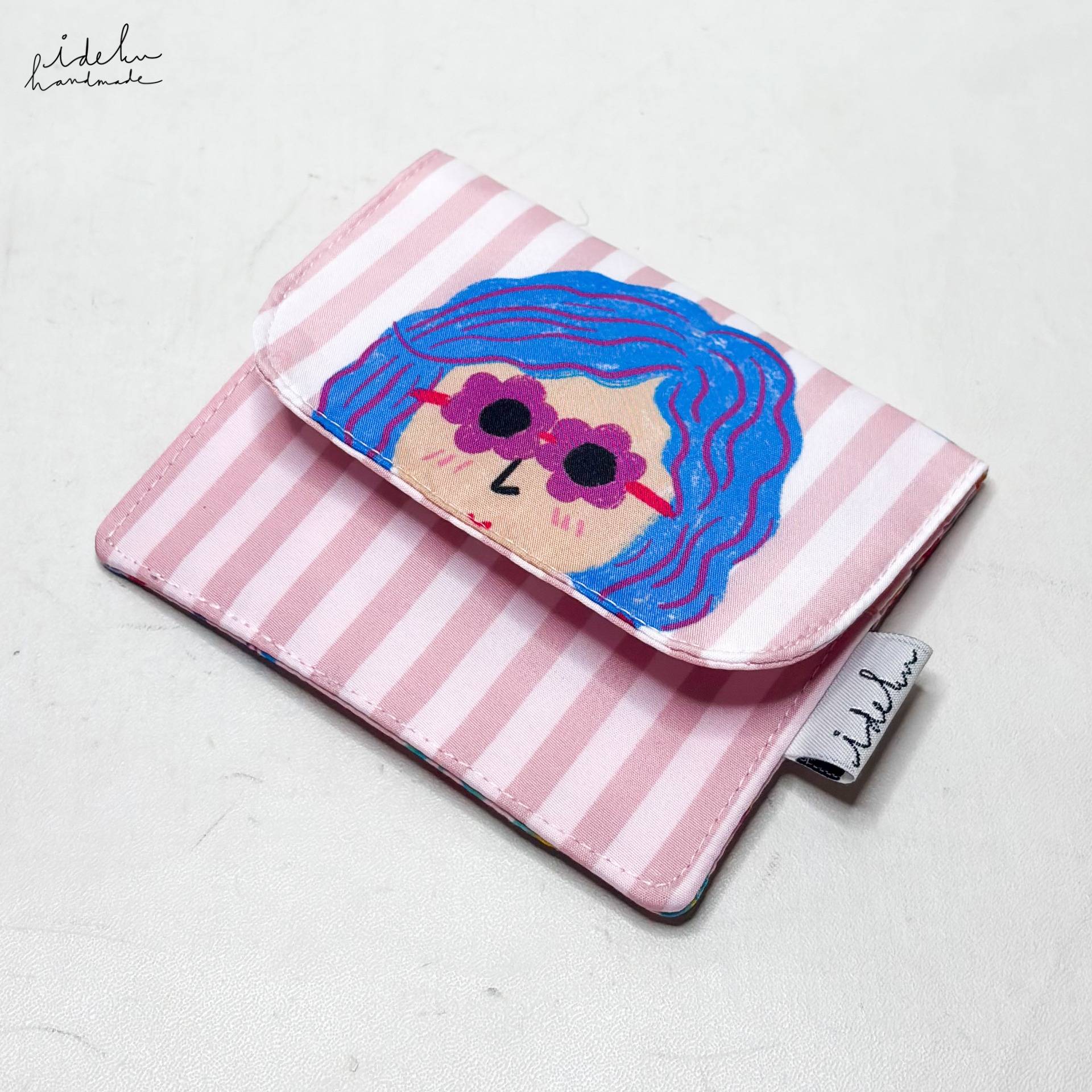 Amore Card Holder