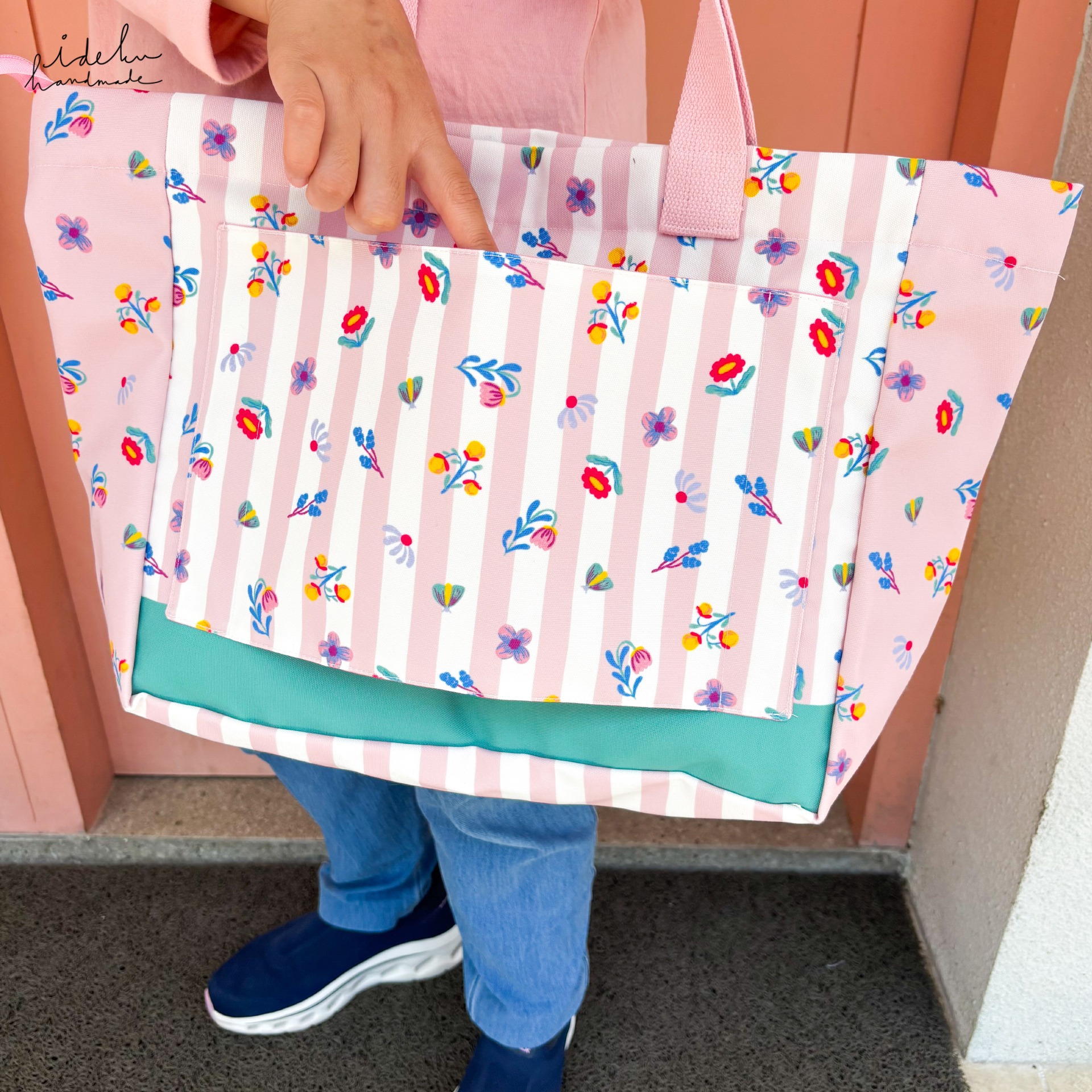Amore Travel Bag