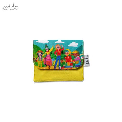 Image of Faces Farm Card Holder