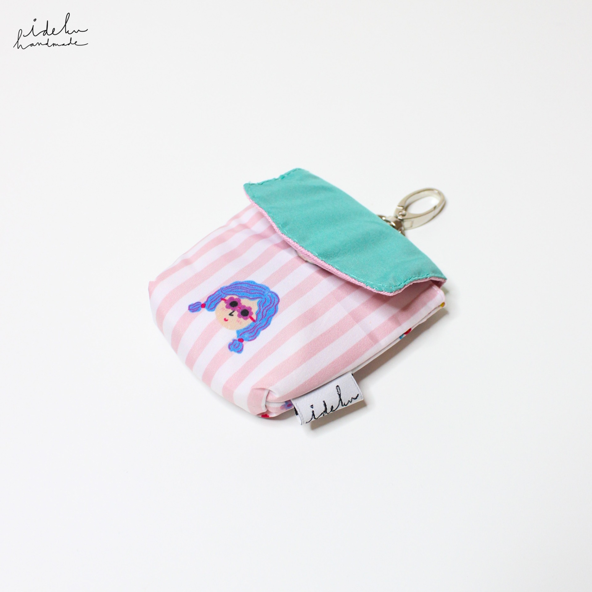 Amore Earbuds Pouch