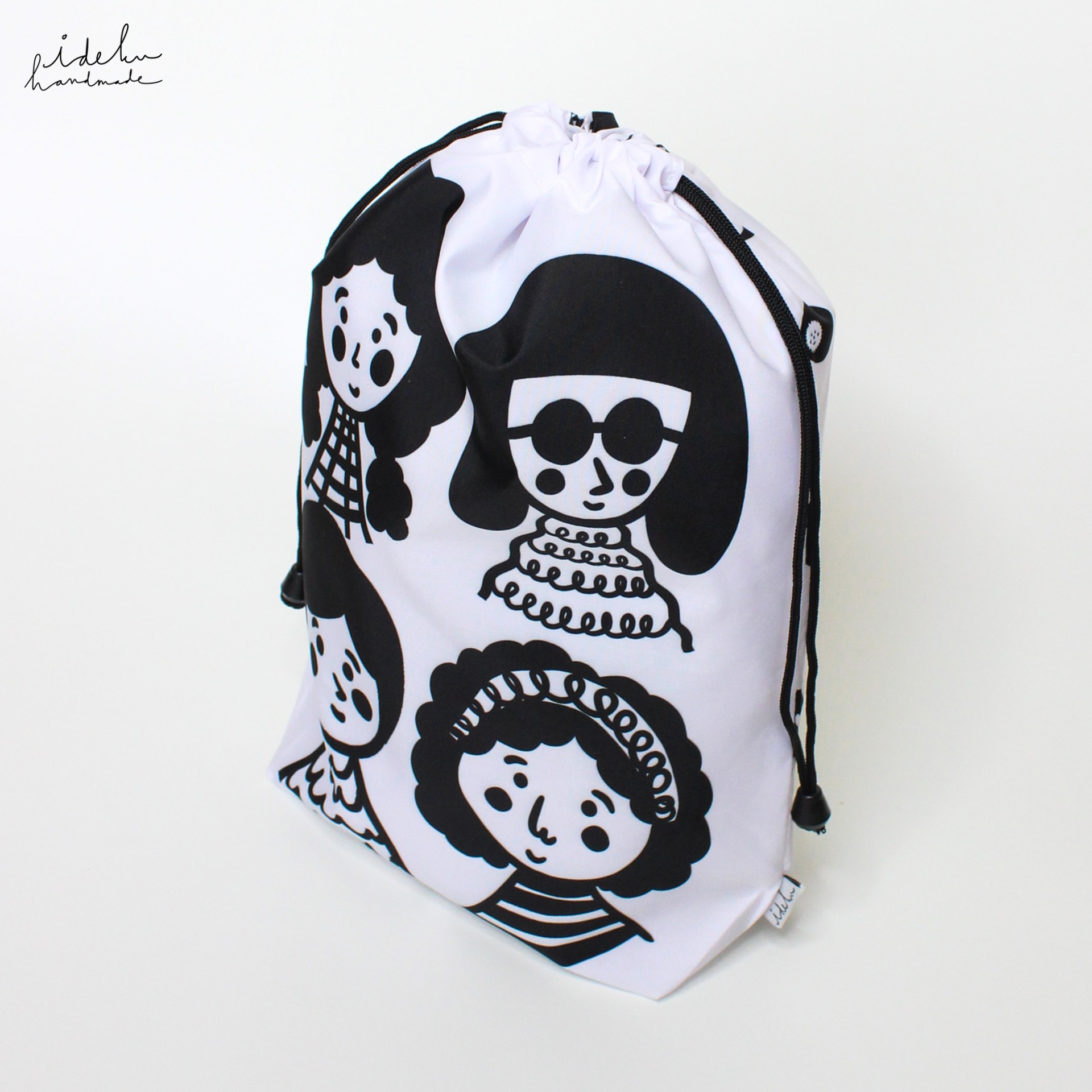 Boba Dots Wetzy Pouch