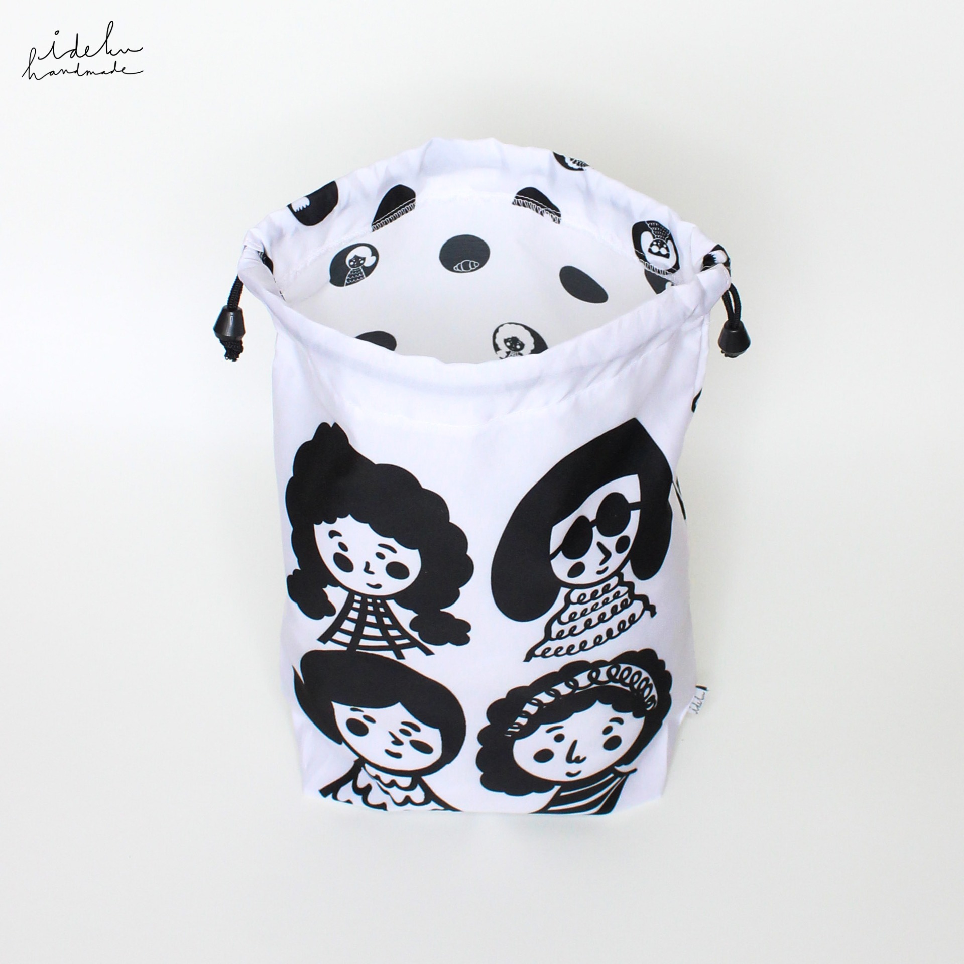 Boba Dots Wetzy Pouch
