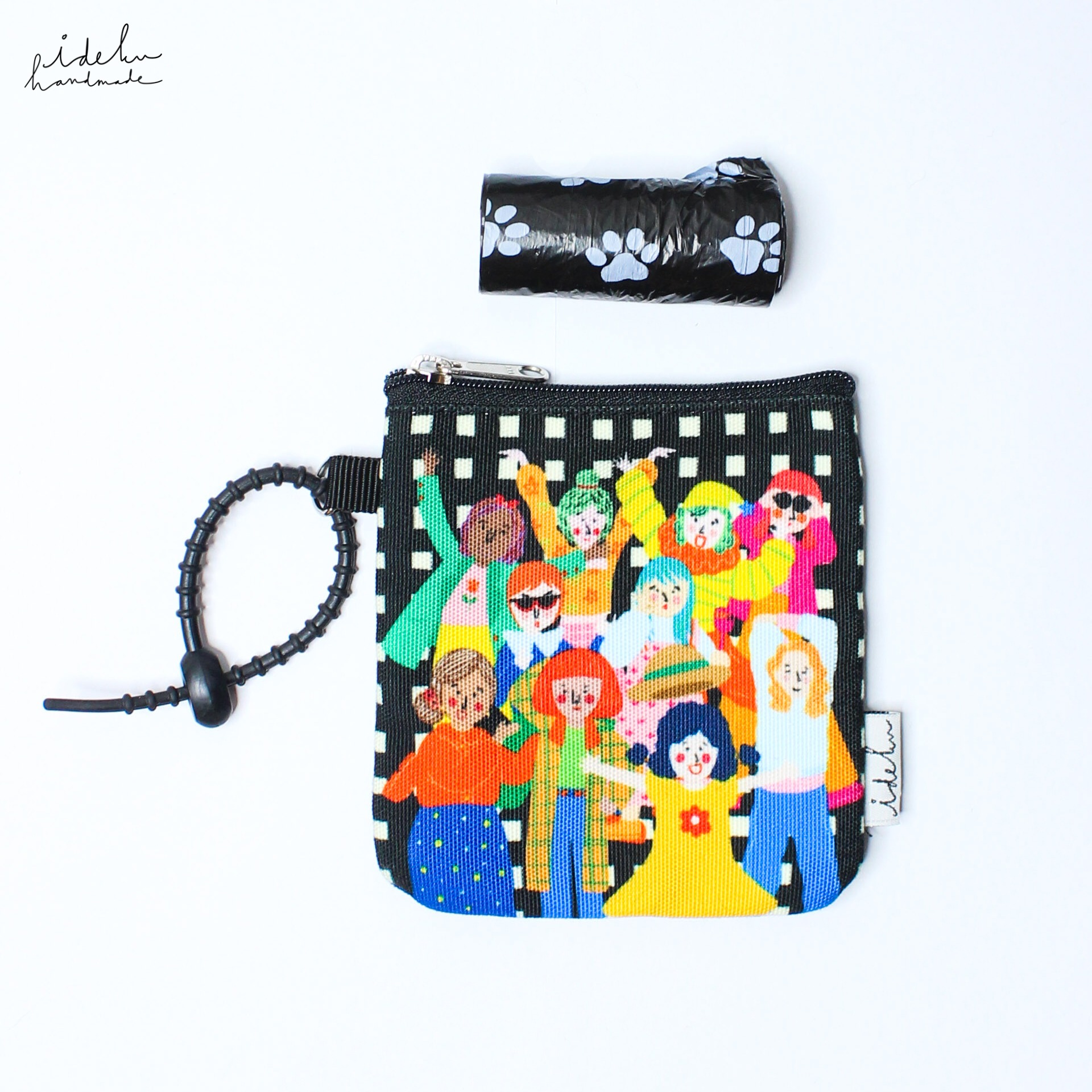 Fancy Faces Black Poppy Pouch