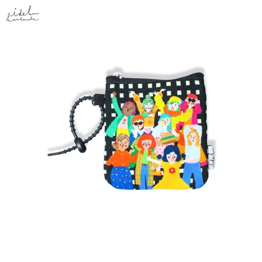 Fancy Faces Black Poppy Pouch
