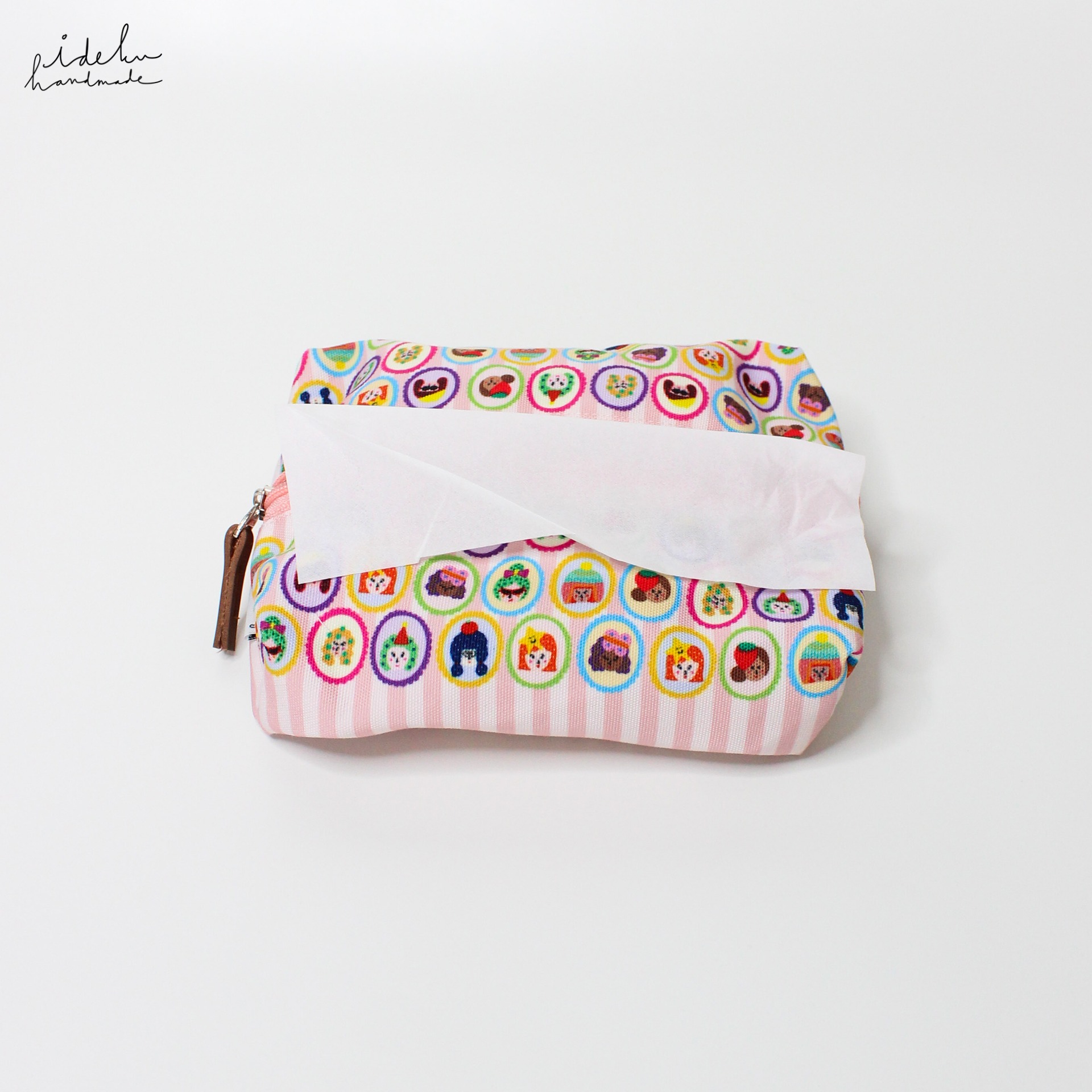 Peppy Faces Tissue Cover