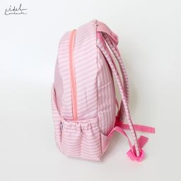 Peppy faces Little Pack