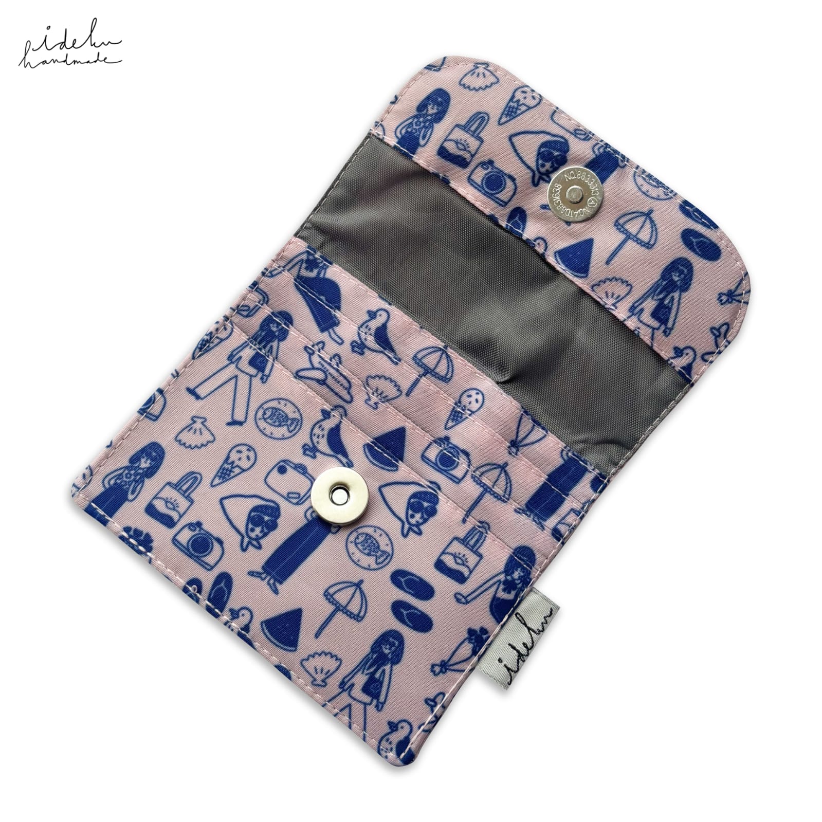 Gempa Card Holder