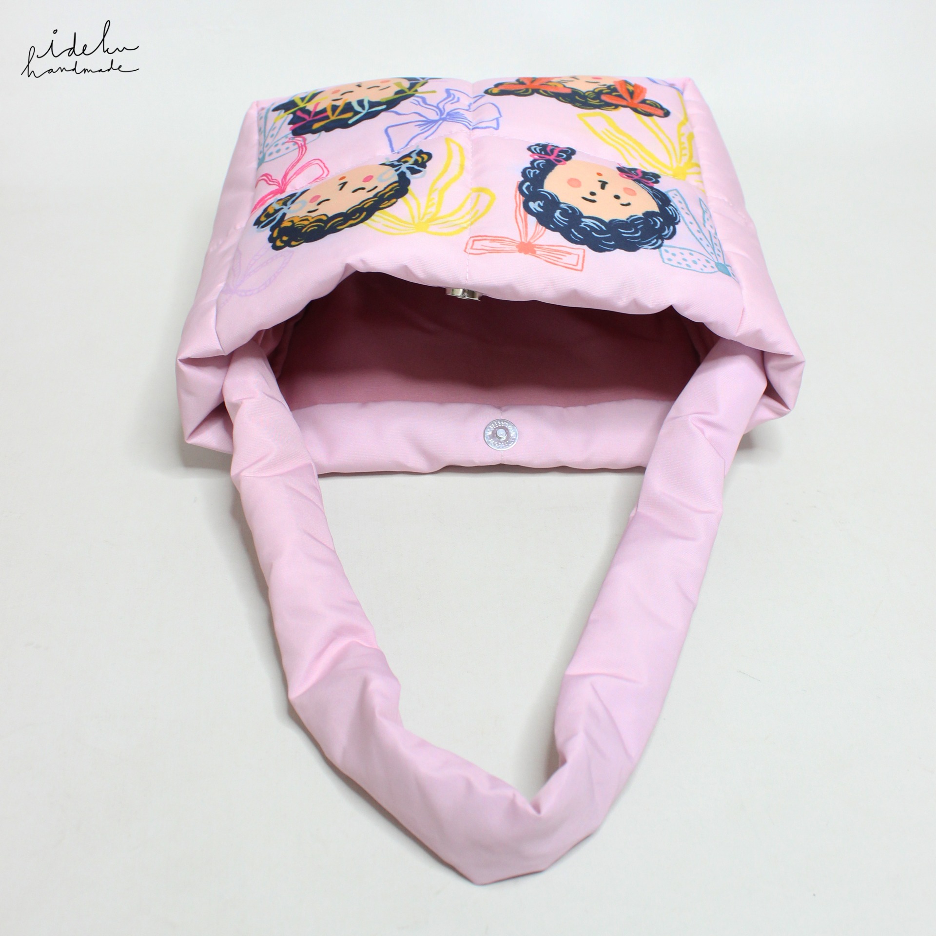 Pubi Coquette Fluffy Bag