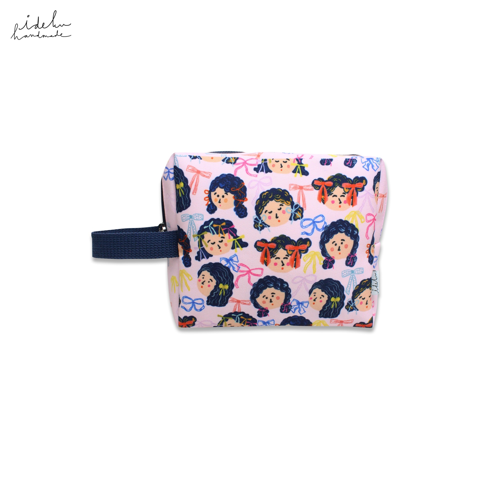 Pubi Coquette Square Pouch