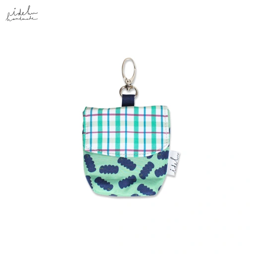 Image of Capple Earbuds Pouch (Caterpillar)