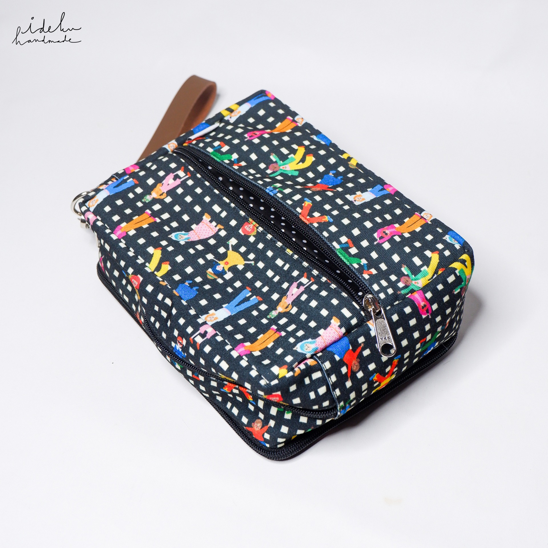 Fancy Faces Black 5 in 1 Pouch