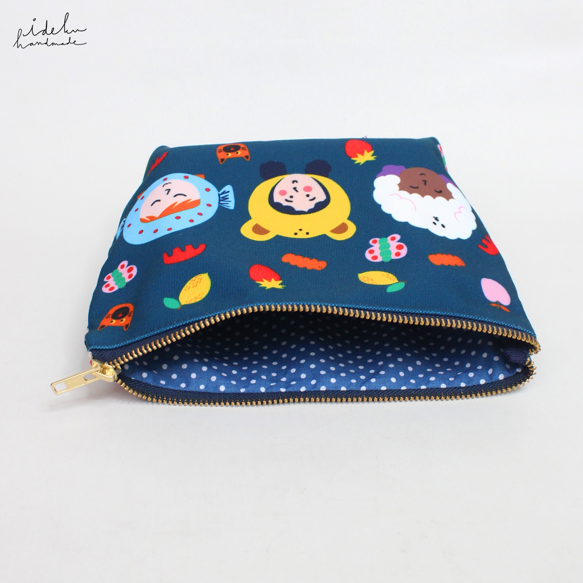 Cheeky Faces Pouch