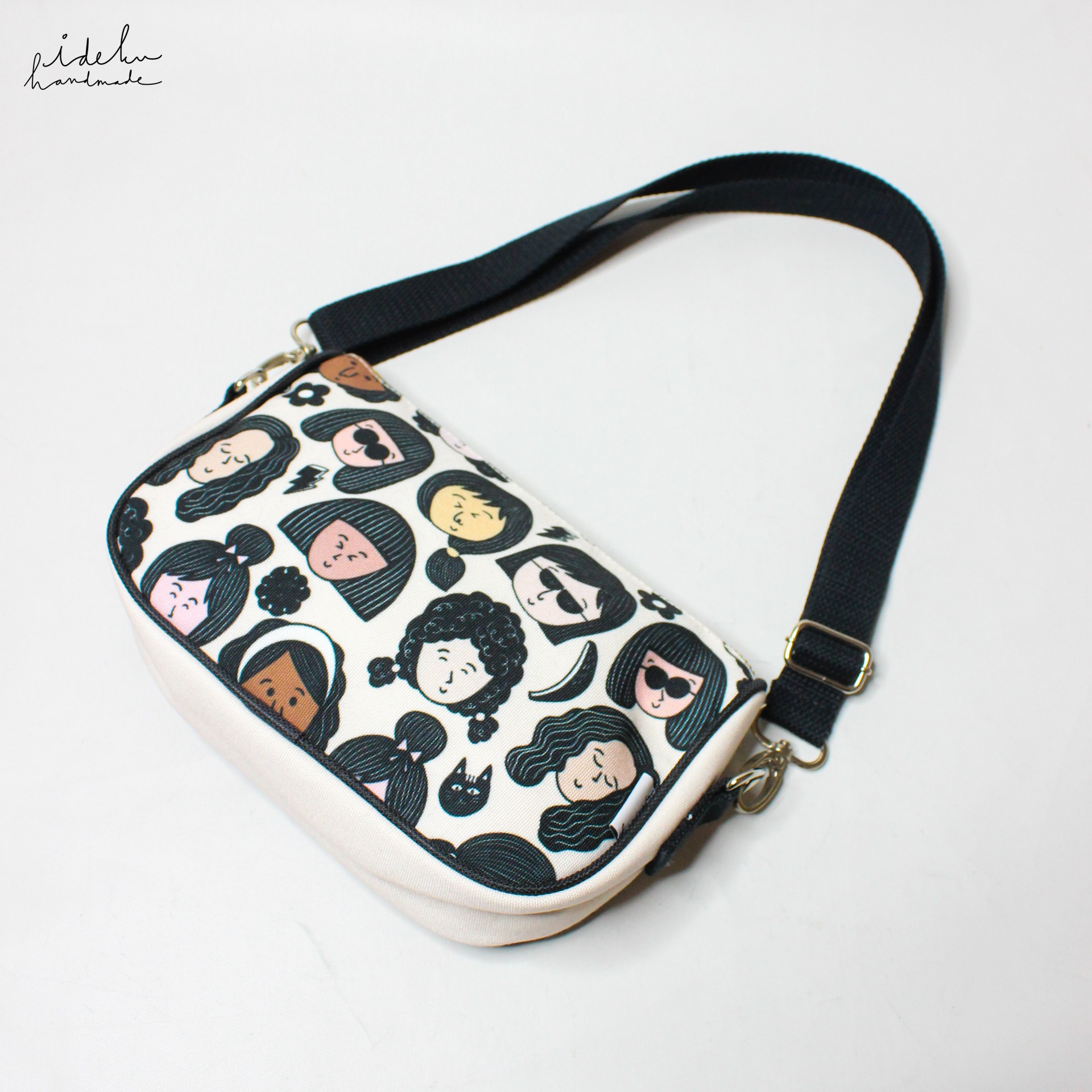 Cute Faces Kiki Bag