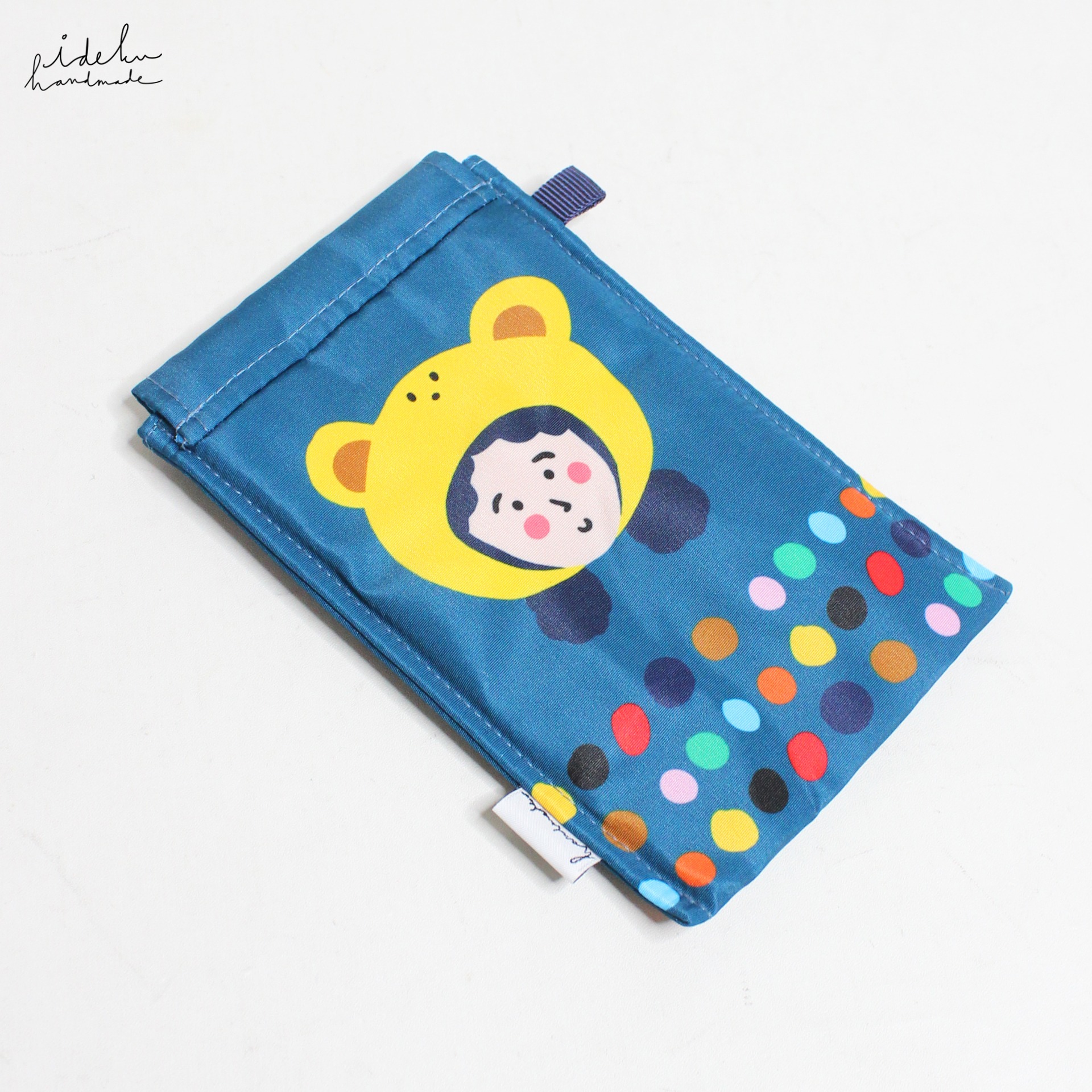 Cheeky Faces Puffy Hp Pouch