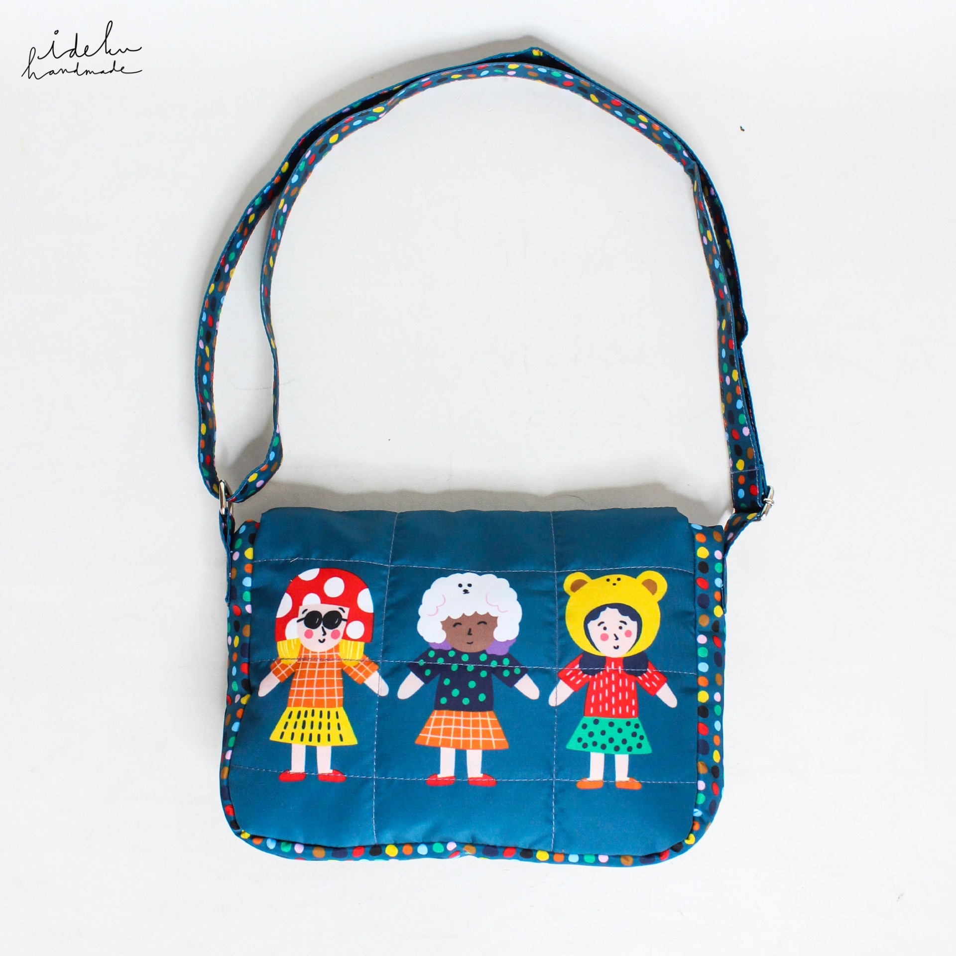 Cheeky Faces Tofu Bag