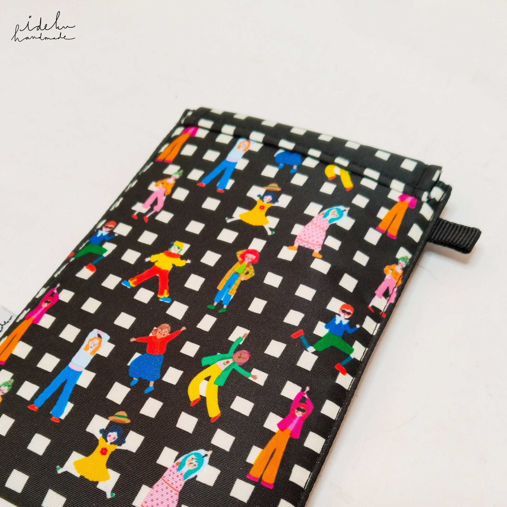 Fancy Faces Black Puffy HP Pouch 