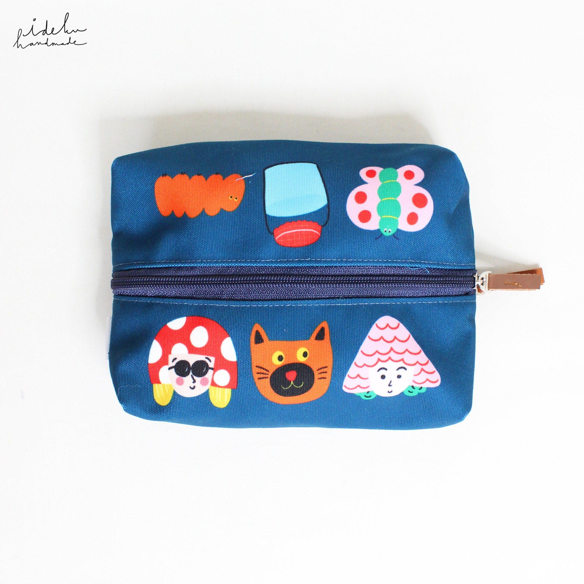 Cheeky Faces Tissue Cover