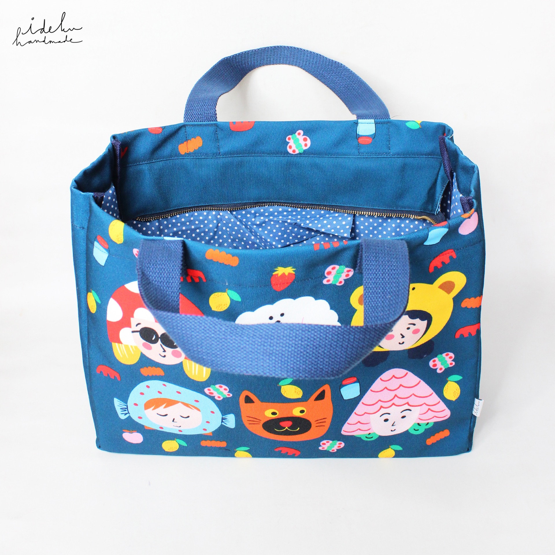 Cheeky Faces Big Bag