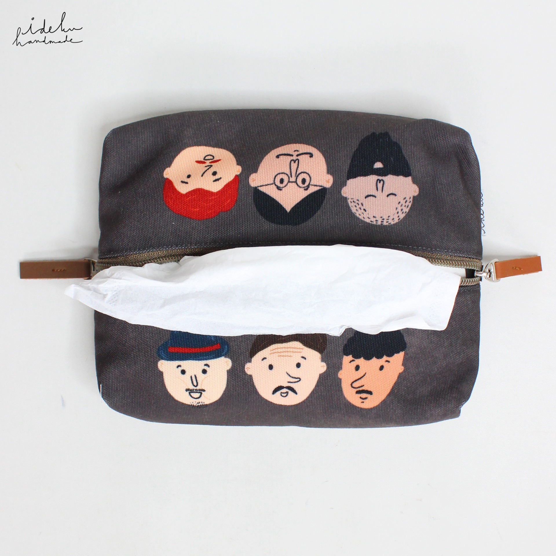 Bapak Tissue Cover