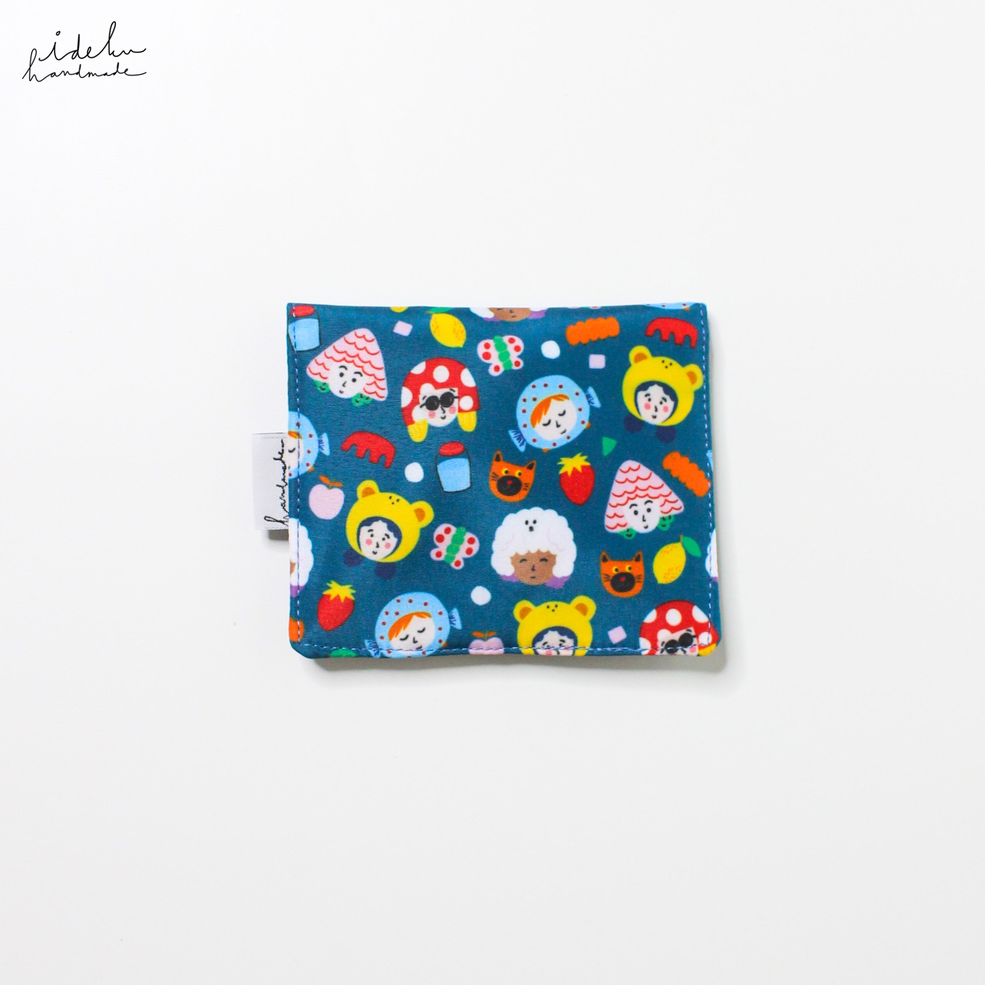 Cheeky Faces Card Holder