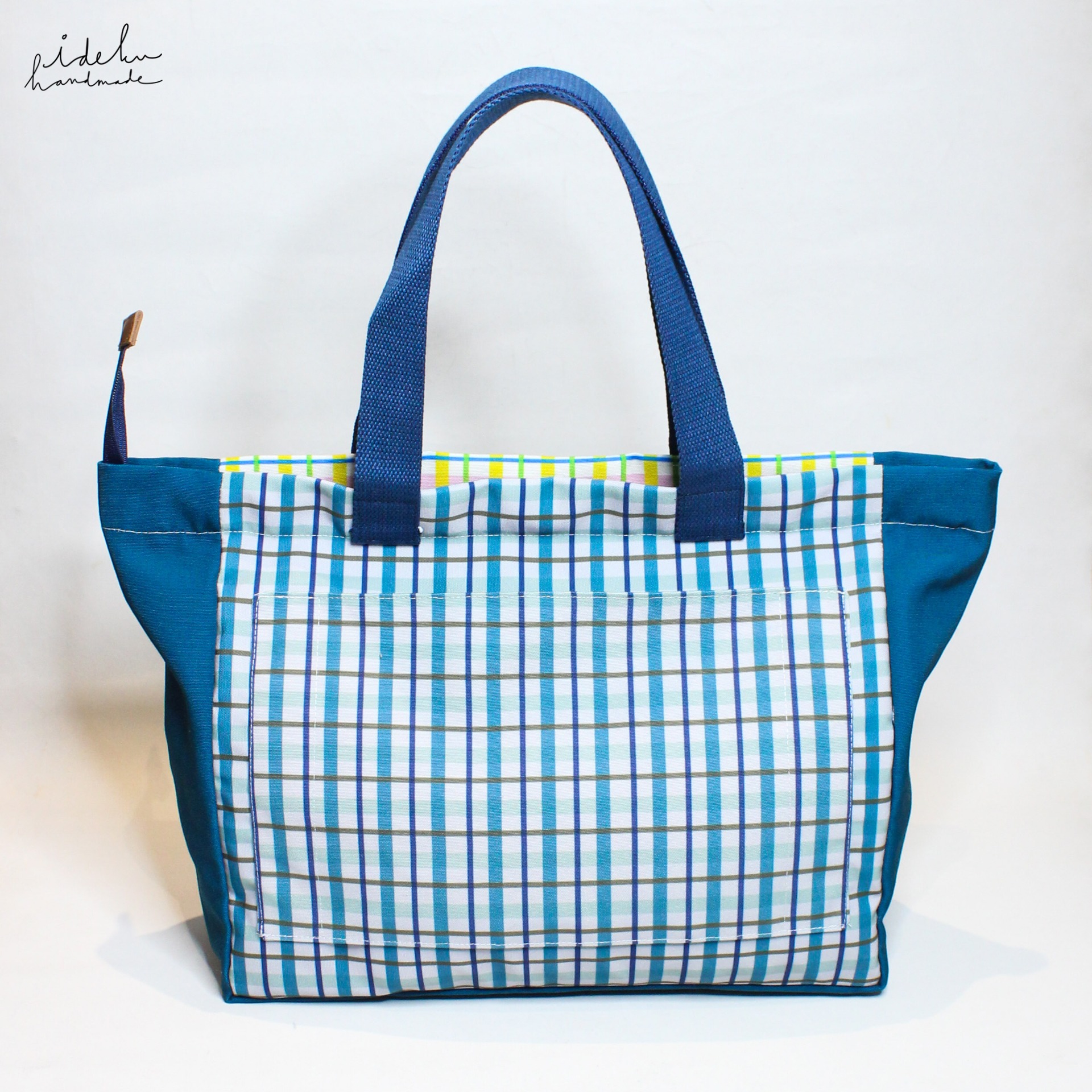 Capple Travel Bag