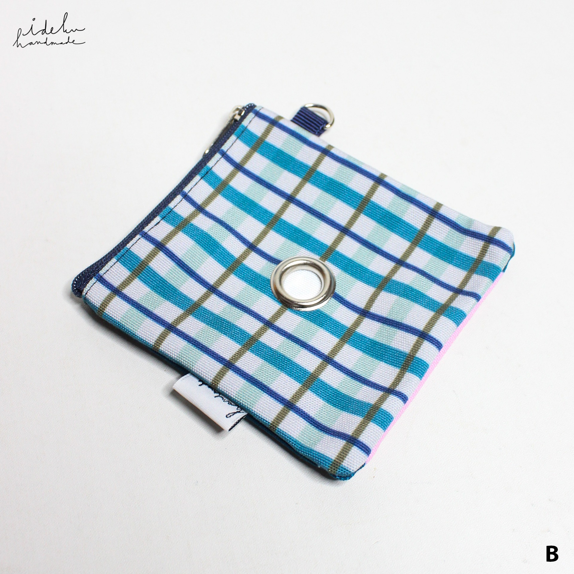Capple Poppy Pouch
