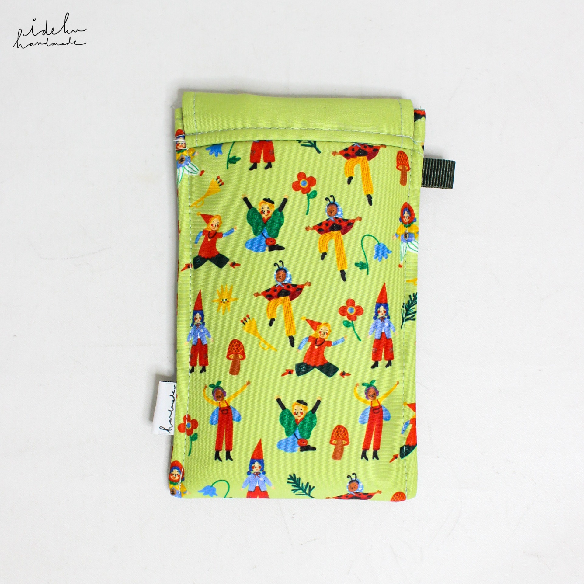 Fairy Faces Puffy Hp Pouch