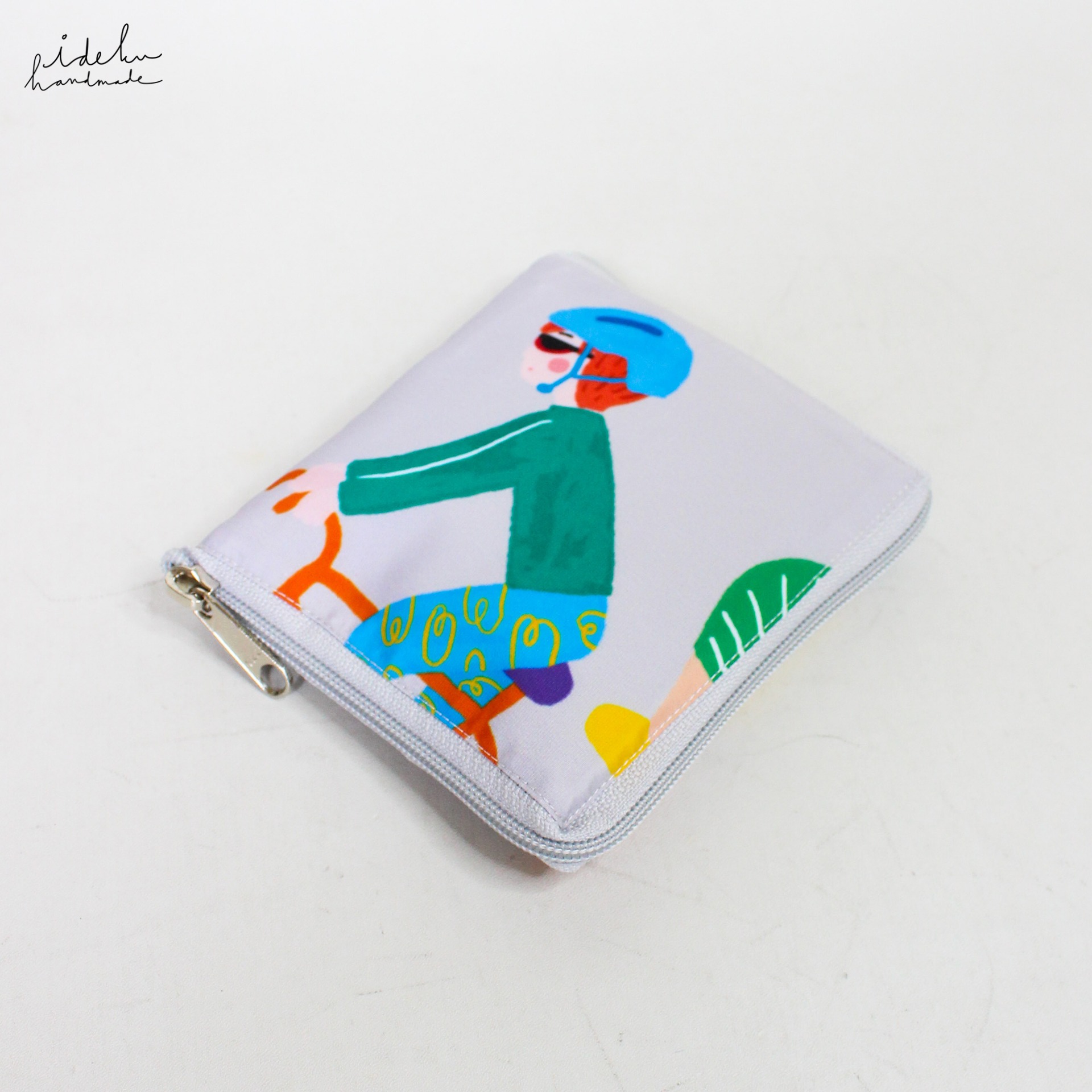 Active Faces Shopping Bag